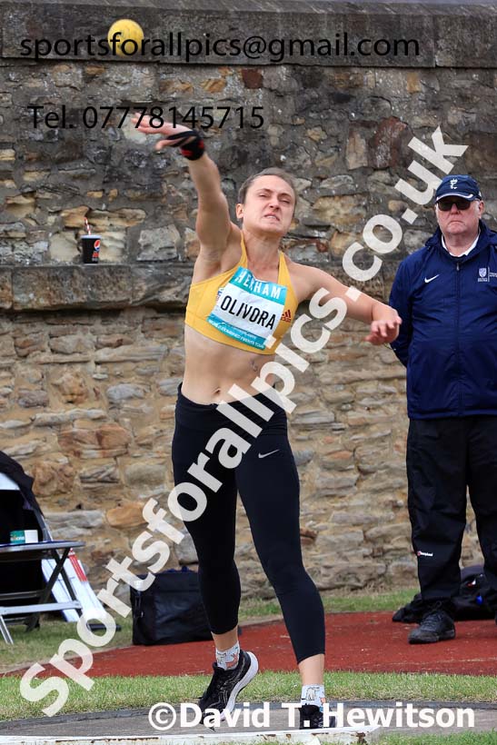 Womens Heptathlon Shot Putt, 2024 EAP International Combined events, Hewcham, Northumberland.  Photo: David T. Hewitson/Sports for All Pics